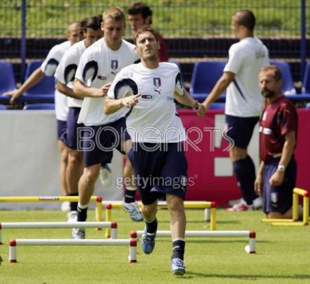 Totti et ............
